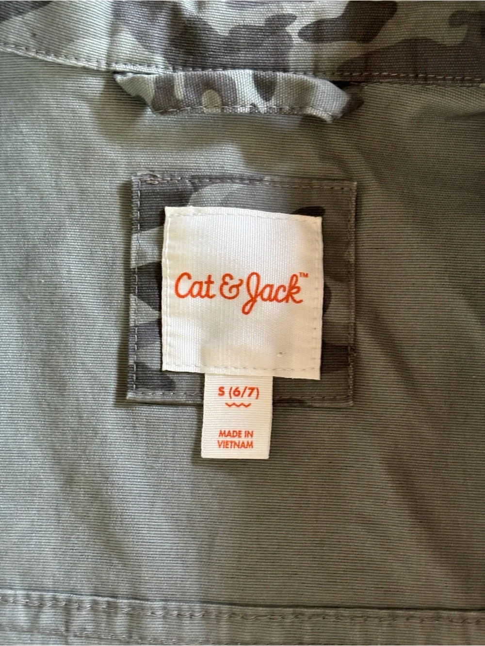 Cat & Jack Girls Gray Camo Utility Jacket Snap Front Cotton Stretch Size S 6/7